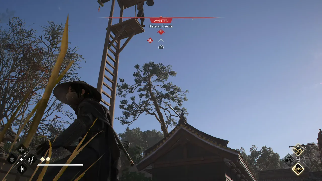 Naeo running to escape after guard rung the bell alarm during Giant Slayer Trophy in Assassin’s Creed Shadows.